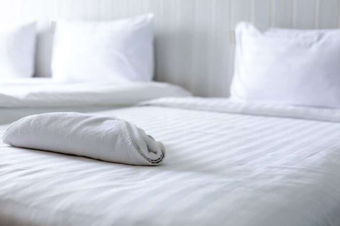 POSZWA HOTELOWA 160x200 ADAMASZEK 150g 100% Bawełna - obrazek 2